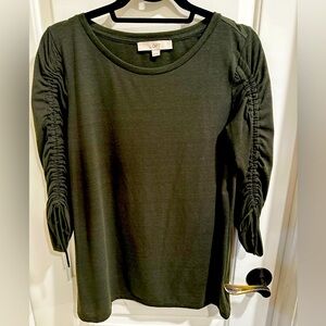 Womens Loft top with scrunched tied sleeves. Size is medium color is olive.
